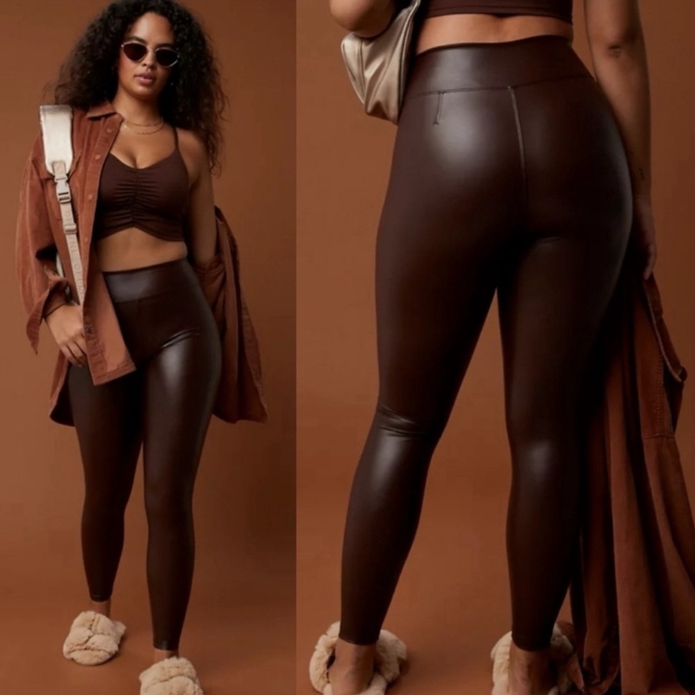 Offline by Aerie Real Luxe Chocolate Brown Faux Leather Leggings Size Medium